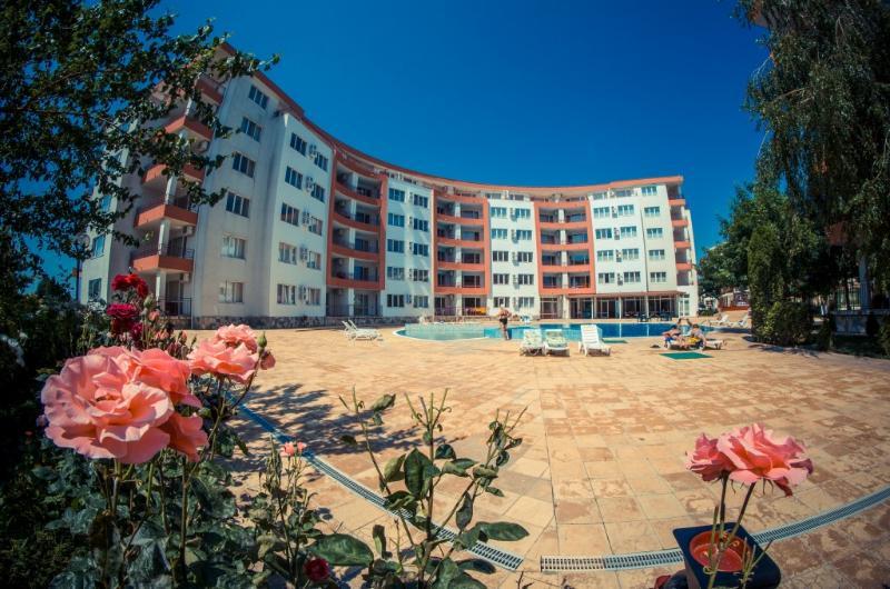 Riviera Fort Beach Ravda Esterno foto